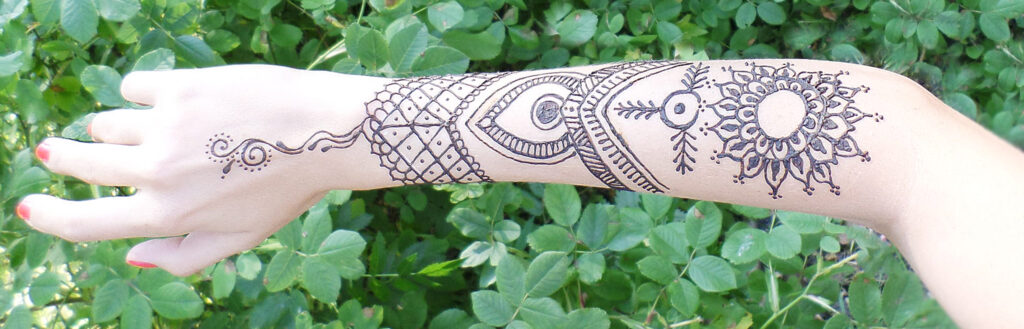 Hennamaaling käel, henna tattoo, naturaalne hennapasta, käe tattoo, hennakunst - Ilu loojad OÜ